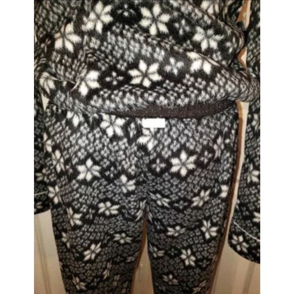 Kensie PJ Bear Hooded Fleece Warm Cozy Soft Jumpsuit Women’s size Medium - Picture 8 of 10